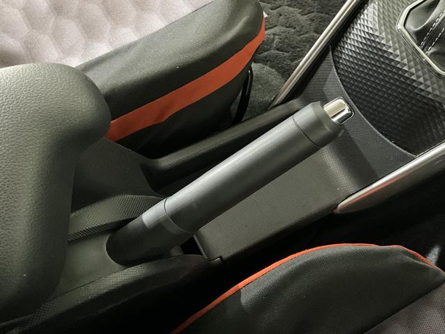 ライズZ ナビ バックカメラ フルセグチューナー ブルートゥースナビ バックカメラ フルセグチューナー ブルートゥース対応 プッシュボタンエンジンスタート LEDヘッドライト コーナーセンサー LEDヘッドライト オートライト オートエアコン フォグランプ ABS(京都府)の中古車