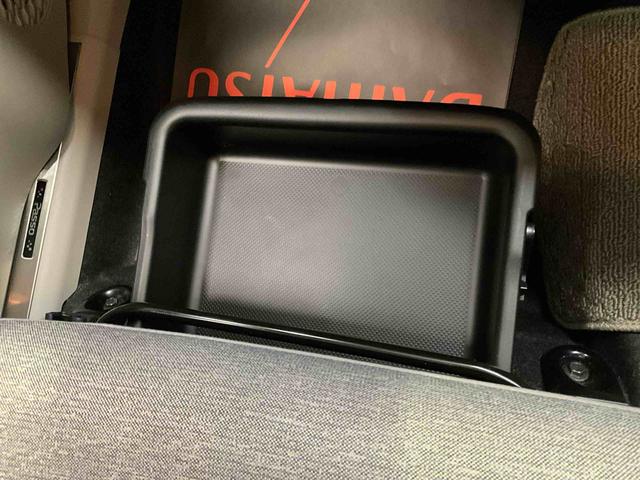 パッソＸ　Ｇパッケージ　４ＷＤ　純正ナビ　バックカメラ　ＥＴＣ４ＷＤ　トヨタ純正ナビ　バックカメラ　ＥＴＣ　ドライブレコーダー　プッシュボタンエンジンスタート　ＬＥＤヘッドライト　フルセグチューナー　ブルートゥース対応　アルミホイール　オートライト　ＡＢＳ（京都府）の中古車