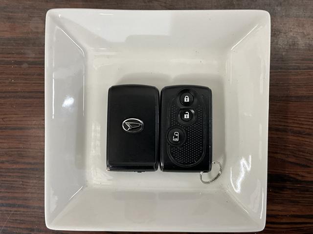 タントカスタムＸ　ＳＡ　ワンオーナー　４ＷＤ　ＣＤオーディオワンオーナー　４ＷＤ　ＣＤオーディオ　片側電動スライドドア　１４インチ純正アルミホイール　ＬＥＤヘッドライト　オートライト　横滑り防止装置　フォグライト　ドアバイザー　スマートキー　プッシュスタート（京都府）の中古車