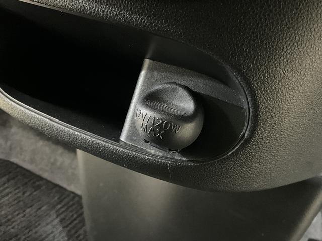 タントカスタムＸ　ＳＡ　ワンオーナー　４ＷＤ　ＣＤオーディオワンオーナー　４ＷＤ　ＣＤオーディオ　片側電動スライドドア　１４インチ純正アルミホイール　ＬＥＤヘッドライト　オートライト　横滑り防止装置　フォグライト　ドアバイザー　スマートキー　プッシュスタート（京都府）の中古車