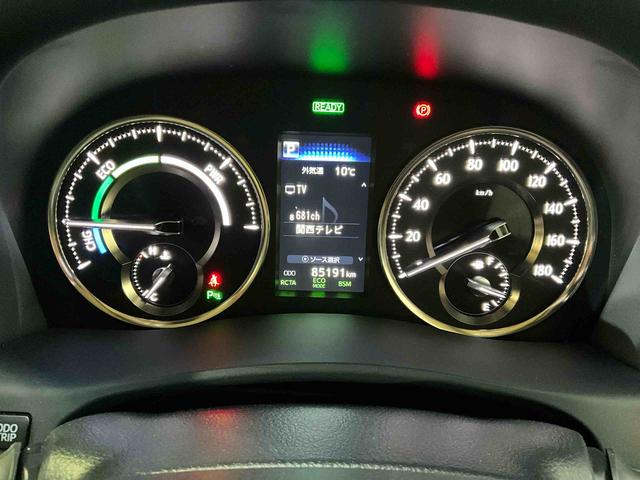 アルファードハイブリッドエグゼクティブラウンジハイブリッド　両側電動スライドドア　キーフリーシステム　プッシュボタンスタート　シートヒーター　後席モニター　全方位カメラ　ＥＴＣ車載器　衝突被害軽減システム　衝突安全ボディー　前後ドライブレコーダー（京都府）の中古車