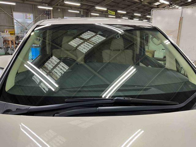 アルファードハイブリッドエグゼクティブラウンジハイブリッド　両側電動スライドドア　キーフリーシステム　プッシュボタンスタート　シートヒーター　後席モニター　全方位カメラ　ＥＴＣ車載器　衝突被害軽減システム　衝突安全ボディー　前後ドライブレコーダー（京都府）の中古車