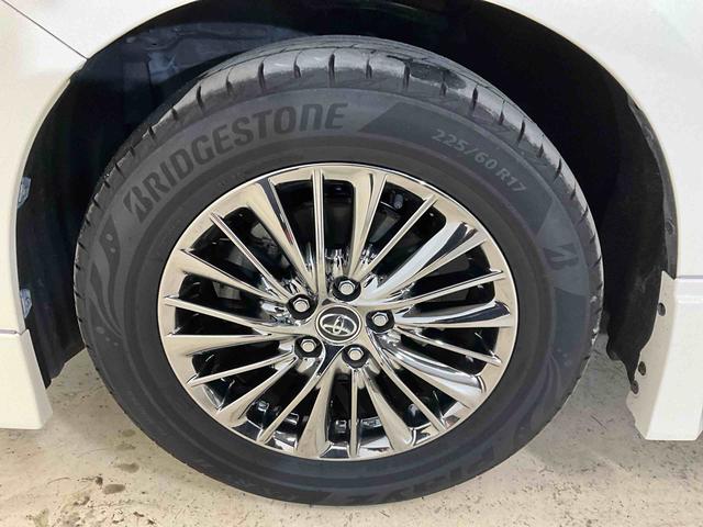 アルファードハイブリッドエグゼクティブラウンジハイブリッド　両側電動スライドドア　キーフリーシステム　プッシュボタンスタート　シートヒーター　後席モニター　全方位カメラ　ＥＴＣ車載器　衝突被害軽減システム　衝突安全ボディー　前後ドライブレコーダー（京都府）の中古車