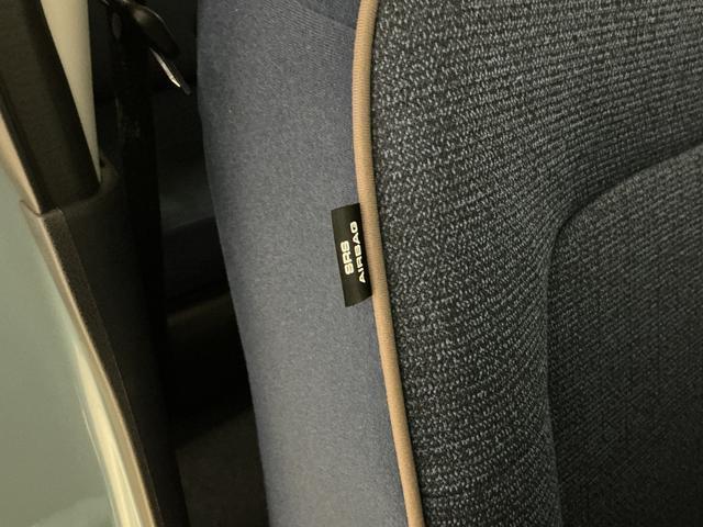 ムーヴキャンバスセオリーＧ　ワンオーナー　４ＷＤ　ディスプレイオーディオワンオーナー　４ＷＤ　ディスプレイオーディオ　バックカメラ　両側電動スライドドア　前後コーナーセンサー　前席シートヒーター　電子パーキング　オートブレーキホールド　ワイヤレス充電　ホッとカップホルダー（京都府）の中古車