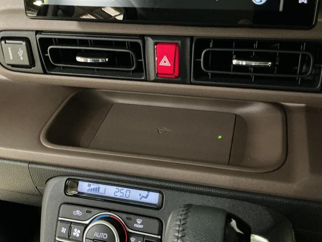 ムーヴキャンバスセオリーＧ　ワンオーナー　４ＷＤ　ディスプレイオーディオワンオーナー　４ＷＤ　ディスプレイオーディオ　バックカメラ　両側電動スライドドア　前後コーナーセンサー　前席シートヒーター　電子パーキング　オートブレーキホールド　ワイヤレス充電　ホッとカップホルダー（京都府）の中古車