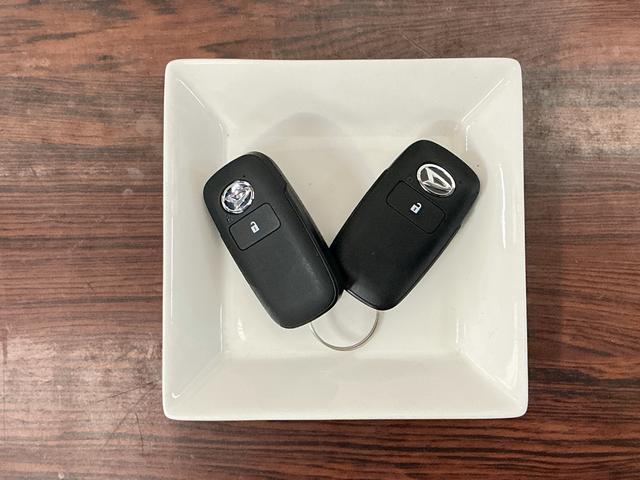 タフトＧ　ダーククロムベンチャー　スマートアシスト　シートヒーターワンオーナー　バックカメラ　スマートアシスト　ＬＥＤヘッドライト　シートヒーター　コーナーセンサー　アルミホイール　オートエアコン　オートライト　フォグランプ　プッシュボタンエンジンスタート　ＡＢＳ（京都府）の中古車