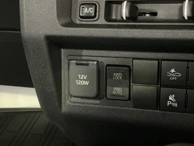 ハイゼットトラックスタンダード　ワンオーナー　４ＷＤ　ＣＶＴ車　ラジオデッキワンオーナー　切替式４ＷＤ　ＣＶＴ車　ラジオデッキ　コーナーセンサー　３方開　オートライト　スペアキー　横滑り防止装置　アイドリングストップ　スマートアシスト　１２Ｖ電源ソケット　マニュアルエアコン（京都府）の中古車