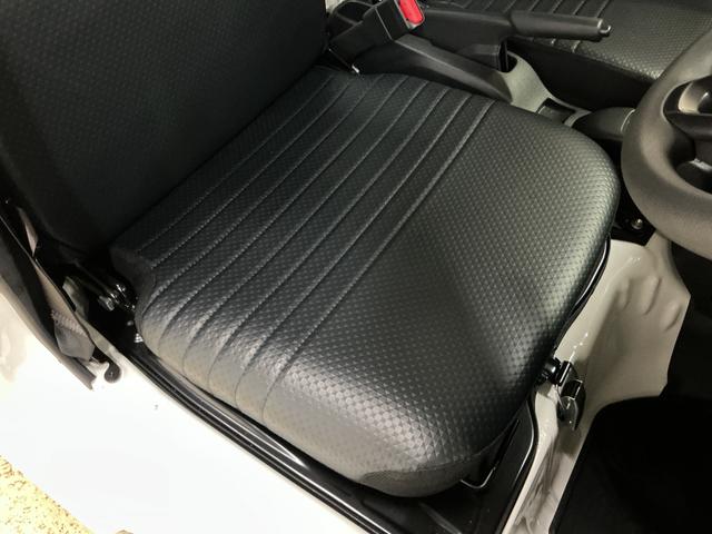 ハイゼットトラックスタンダード　ワンオーナー　４ＷＤ　ＣＶＴ車　ラジオデッキワンオーナー　切替式４ＷＤ　ＣＶＴ車　ラジオデッキ　コーナーセンサー　３方開　オートライト　スペアキー　横滑り防止装置　アイドリングストップ　スマートアシスト　１２Ｖ電源ソケット　マニュアルエアコン（京都府）の中古車