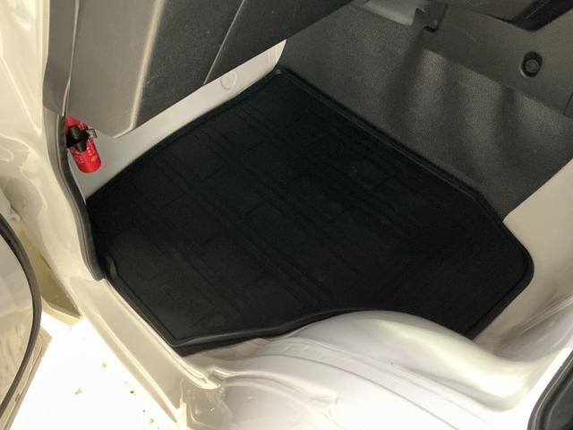 ハイゼットトラックスタンダード　ワンオーナー　４ＷＤ　ＣＶＴ車　ラジオデッキワンオーナー　切替式４ＷＤ　ＣＶＴ車　ラジオデッキ　コーナーセンサー　３方開　オートライト　スペアキー　横滑り防止装置　アイドリングストップ　スマートアシスト　１２Ｖ電源ソケット　マニュアルエアコン（京都府）の中古車