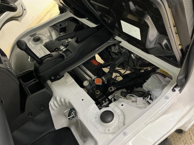 ハイゼットトラックスタンダード　ワンオーナー　４ＷＤ　ＣＶＴ車　ラジオデッキワンオーナー　切替式４ＷＤ　ＣＶＴ車　ラジオデッキ　コーナーセンサー　３方開　オートライト　スペアキー　横滑り防止装置　アイドリングストップ　スマートアシスト　１２Ｖ電源ソケット　マニュアルエアコン（京都府）の中古車