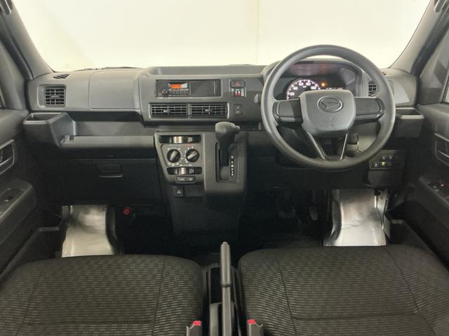 ハイゼットカーゴＤＸ　デラックス　４ＷＤ　スマートアシスト　キーレスリモコン４ＷＤ　スマートアシスト　キーレスリモコン　マニュアルエアコン　ＡＭ／ＦＭチューナー　コーナーセンサー　フロントパワーウインド　スチールホイール　ラバーマット　オートライト　アイドリングストップ（京都府）の中古車