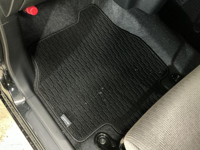 ムーヴＸ　助手席側リヤパワースライドドア　スマートアシスト助手席側リヤパワースライドドア　スマートアシスト　プッシュボタンエンジンスタート　コーナーセンサー　オートライト　オートエアコン　ホイールキャップ　ＬＥＤヘッドライト　電動格納式ドアミラー　ＡＢＳ（京都府）の中古車