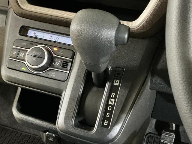 ムーヴＸ　助手席側リヤパワースライドドア　スマートアシスト助手席側リヤパワースライドドア　スマートアシスト　プッシュボタンエンジンスタート　コーナーセンサー　オートライト　オートエアコン　ホイールキャップ　ＬＥＤヘッドライト　電動格納式ドアミラー　ＡＢＳ（京都府）の中古車