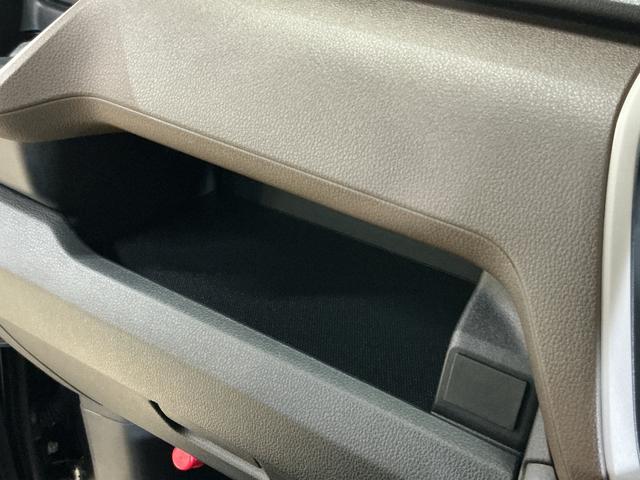 ムーヴＸ　助手席側リヤパワースライドドア　スマートアシスト助手席側リヤパワースライドドア　スマートアシスト　プッシュボタンエンジンスタート　コーナーセンサー　オートライト　オートエアコン　ホイールキャップ　ＬＥＤヘッドライト　電動格納式ドアミラー　ＡＢＳ（京都府）の中古車