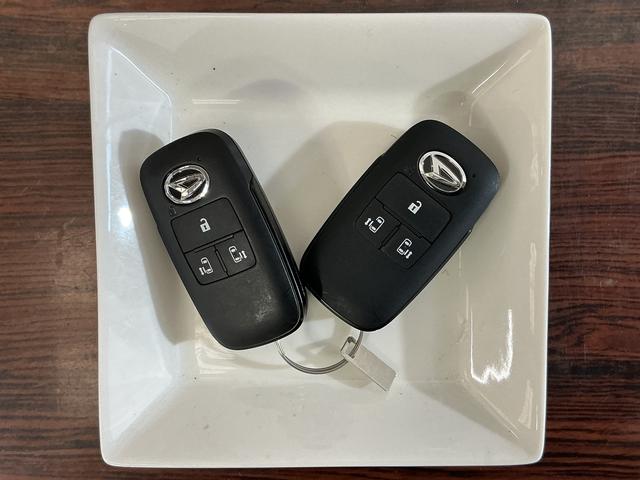 タントカスタムX 4WD バックカメラ 両側電動スライドドア4WD バックカメラ 両側電動スライドドア 前後コーナーセンサー 前席シートヒーター 14インチ純正アルミホイール オートマチックハイビーム 電子パーキング オートブレーキホールド スペアキー有(京都府)の中古車