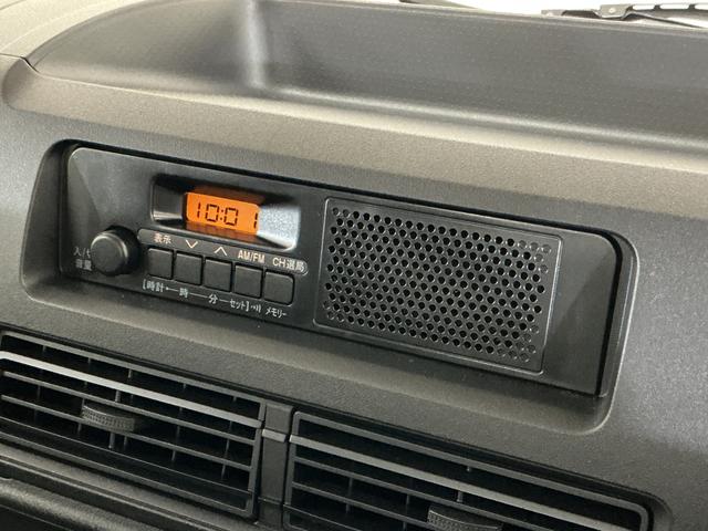 ハイゼットトラックスタンダード　４ＷＤ　ＣＶＴ　ラジオデッキ　コーナーセンサー４ＷＤ　ＣＶＴ車　ラジオデッキ　前後コーナーセンサー　３方開　オートマチックハイビーム　衝突軽減ブレーキ　１２Ｖ電源ソケット　横滑り防止装置　アイドリングストップ　オートライト　スペアキー（京都府）の中古車