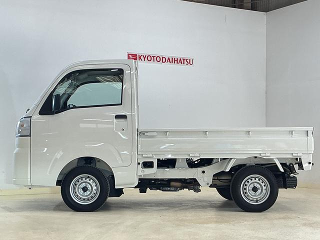 ハイゼットトラックスタンダード　４ＷＤ　ＣＶＴ　ラジオデッキ　コーナーセンサー４ＷＤ　ＣＶＴ車　ラジオデッキ　前後コーナーセンサー　３方開　オートマチックハイビーム　衝突軽減ブレーキ　１２Ｖ電源ソケット　横滑り防止装置　アイドリングストップ　オートライト　スペアキー（京都府）の中古車