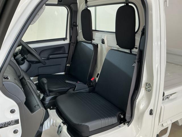 ハイゼットトラックスタンダード　４ＷＤ　ＣＶＴ　ラジオデッキ　コーナーセンサー４ＷＤ　ＣＶＴ車　ラジオデッキ　前後コーナーセンサー　３方開　オートマチックハイビーム　衝突軽減ブレーキ　１２Ｖ電源ソケット　横滑り防止装置　アイドリングストップ　オートライト　スペアキー（京都府）の中古車