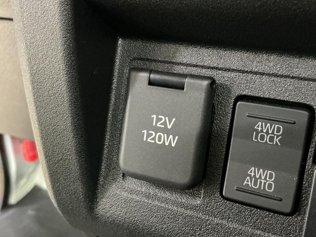 ハイゼットトラックスタンダード　４ＷＤ　ＣＶＴ　ラジオデッキ　コーナーセンサー４ＷＤ　ＣＶＴ車　ラジオデッキ　前後コーナーセンサー　３方開　オートマチックハイビーム　衝突軽減ブレーキ　１２Ｖ電源ソケット　横滑り防止装置　アイドリングストップ　オートライト　スペアキー（京都府）の中古車