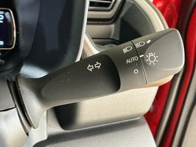 ムーヴＸ　ワンオーナー　片側電動スライドドア　前後コーナーセンサーワンオーナー　片側電動スライドドア　前後コーナーセンサー　オートマチックハイビーム　ＬＥＤヘッドライト　プッシュスタート　横滑り防止装置　スマートキー　アイドリングストップ　サイドエアバッグ　キーレス（京都府）の中古車