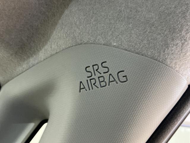 ムーヴＸ　片側電動スライドドア　前後コーナーセンサー　スペアキー有片側電動スライドドア　前後コーナーセンサー　オートマチックハイビーム　ＬＥＤヘッドライト　横滑り防止装置　アイドリングストップ　オートライト　スマートキー　スペアキー有り　サイドエアバッグ　スマアシ（京都府）の中古車