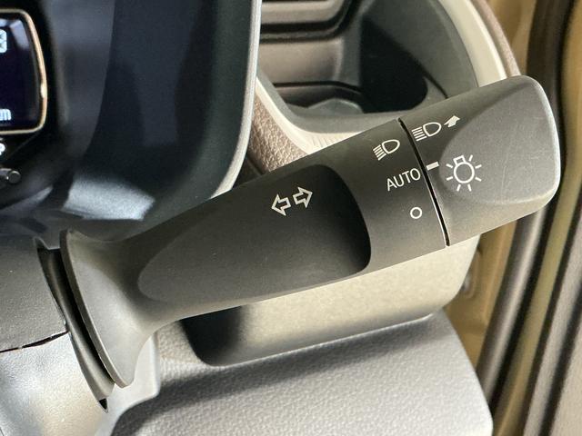 ムーヴＸ　片側電動スライドドア　前後コーナーセンサー　スペアキー有片側電動スライドドア　前後コーナーセンサー　オートハイビーム　プッシュスタート　ＬＥＤヘッドライト　横滑り防止装置　スマートキー　アイドリングストップ　サイド／サイドカーテンエアバッグ　スペアキー（京都府）の中古車