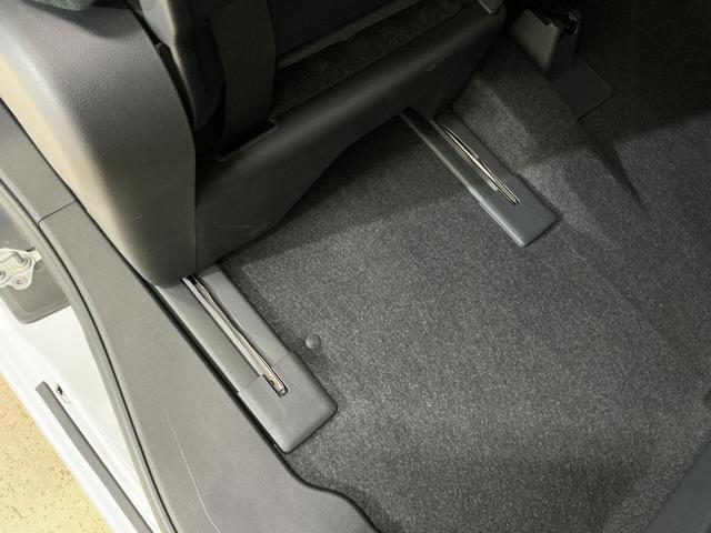 タントカスタムＸ　４ＷＤ　バックカメラ　シートヒーター　両側電動４ＷＤ　バックカメラ　両側電動スライドドア　前後コーナーセンサー　前席シートヒーター　１４インチ純正アルミホイール　オートマチックハイビーム　ＵＳＢチャージャー　アイドリングストップ　スペアキー有り（京都府）の中古車