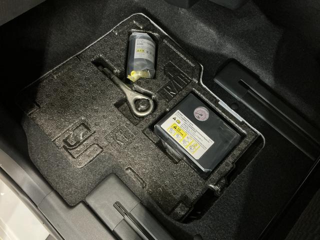 タントカスタムＸ　４ＷＤ　バックカメラ　シートヒーター　両側電動４ＷＤ　バックカメラ　両側電動スライドドア　前後コーナーセンサー　前席シートヒーター　１４インチ純正アルミホイール　オートマチックハイビーム　ＵＳＢチャージャー　アイドリングストップ　スペアキー有り（京都府）の中古車