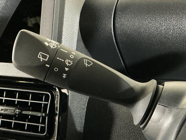 タントカスタムＸ　４ＷＤ　バックカメラ　シートヒーター　両側電動４ＷＤ　バックカメラ　両側電動スライドドア　前後コーナーセンサー　前席シートヒーター　１４インチ純正アルミホイール　オートマチックハイビーム　ＵＳＢチャージャー　アイドリングストップ　スペアキー有り（京都府）の中古車