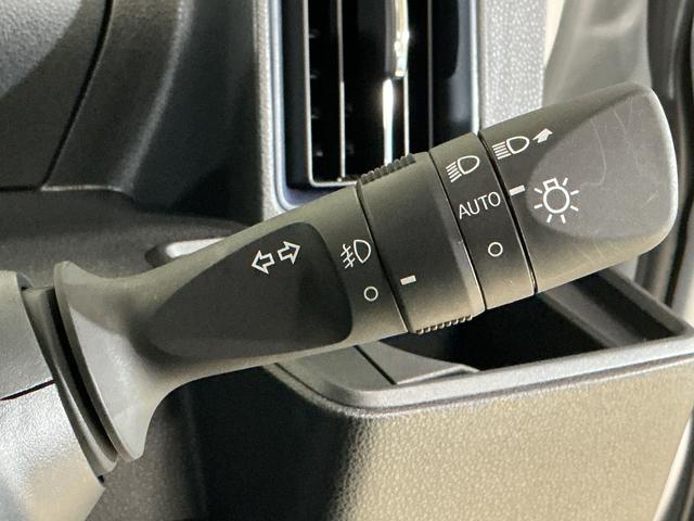 タントカスタムＸ　４ＷＤ　バックカメラ　シートヒーター　両側電動４ＷＤ　バックカメラ　両側電動スライドドア　前後コーナーセンサー　前席シートヒーター　１４インチ純正アルミホイール　オートマチックハイビーム　ＵＳＢチャージャー　アイドリングストップ　スペアキー有り（京都府）の中古車