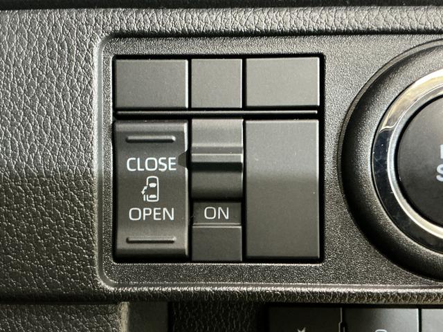 ムーヴX 片側電動スライドドア 前後コーナーセンサー スペアキー有片側電動スライドドア 前後コーナーセンサー オートハイビーム LEDヘッドライト アイドリングストップ 横滑り防止装置 オートライト スマートキー サイド/サイドカーテンエアバッグ プッシュスタート(京都府)の中古車