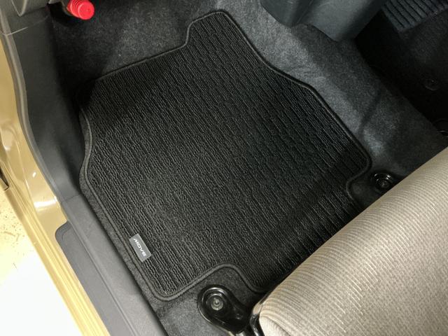 ムーヴX 片側電動スライドドア 前後コーナーセンサー スペアキー有片側電動スライドドア 前後コーナーセンサー オートハイビーム LEDヘッドライト アイドリングストップ 横滑り防止装置 オートライト スマートキー サイド/サイドカーテンエアバッグ プッシュスタート(京都府)の中古車