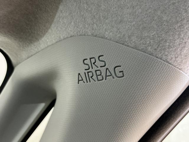 ムーヴX 片側電動スライドドア 前後コーナーセンサー スペアキー有片側電動スライドドア 前後コーナーセンサー オートハイビーム LEDヘッドライト アイドリングストップ 横滑り防止装置 オートライト スマートキー サイド/サイドカーテンエアバッグ プッシュスタート(京都府)の中古車