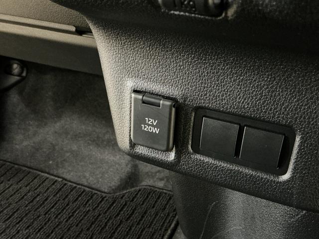 ムーヴX 片側電動スライドドア 前後コーナーセンサー スペアキー有片側電動スライドドア 前後コーナーセンサー オートハイビーム LEDヘッドライト アイドリングストップ 横滑り防止装置 オートライト スマートキー サイド/サイドカーテンエアバッグ プッシュスタート(京都府)の中古車