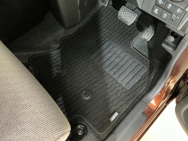 ムーヴＸ　助手席側リヤパワースライドドア　スマートアシスト助手席側リヤパワースライドドア　プッシュボタンエンジンスタート　スマートアシスト　ＬＥＤヘッドライト　オートライト　オートエアコン　コーナーセンサー　電動格納式ドアミラー　ホイールキャップ　ＡＢＳ（京都府）の中古車