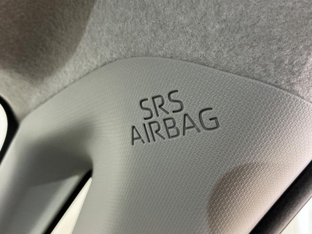 ムーヴＸ　助手席側リヤパワースライドドア　スマートアシスト助手席側リヤパワースライドドア　プッシュボタンエンジンスタート　スマートアシスト　ＬＥＤヘッドライト　オートライト　オートエアコン　コーナーセンサー　電動格納式ドアミラー　ホイールキャップ　ＡＢＳ（京都府）の中古車