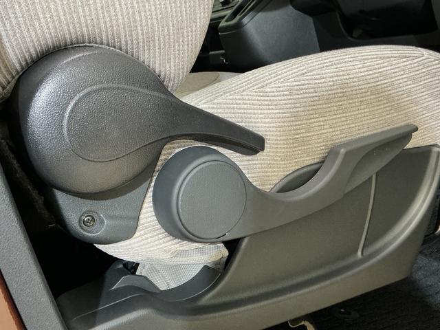 ムーヴＸ　助手席側リヤパワースライドドア　スマートアシスト助手席側リヤパワースライドドア　プッシュボタンエンジンスタート　スマートアシスト　ＬＥＤヘッドライト　オートライト　オートエアコン　コーナーセンサー　電動格納式ドアミラー　ホイールキャップ　ＡＢＳ（京都府）の中古車