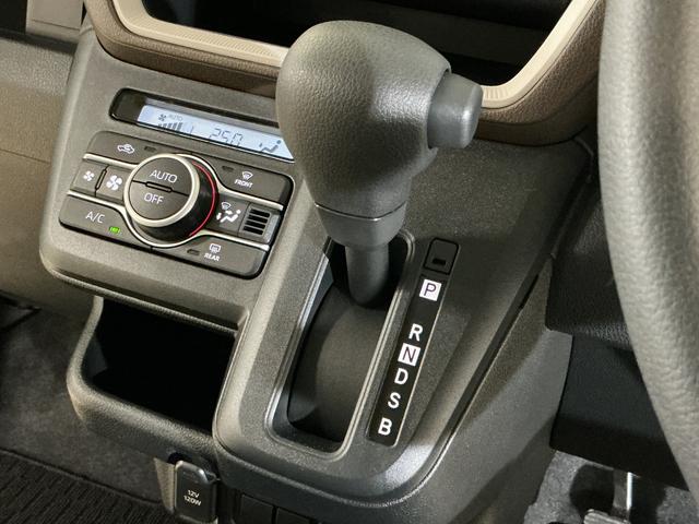 ムーヴＸ　助手席側リヤパワースライドドア　スマートアシスト助手席側リヤパワースライドドア　プッシュボタンエンジンスタート　スマートアシスト　ＬＥＤヘッドライト　オートライト　オートエアコン　コーナーセンサー　電動格納式ドアミラー　ホイールキャップ　ＡＢＳ（京都府）の中古車