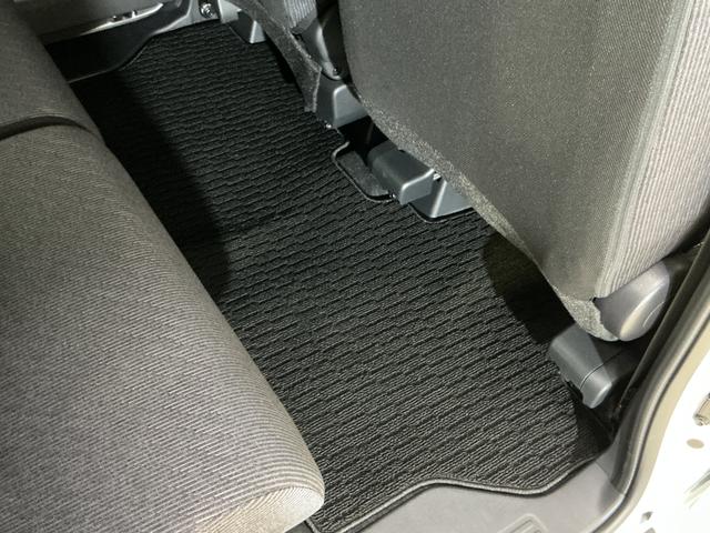 ムーヴG バックカメラ 片側電動スライドドア USBチャージャーバックカメラ 片側電動スライドドア 前後コーナーセンサー オートマチックハイビーム 14インチ純正アルミホイール オートブレーキホールド LEDヘッドライト USBチャージャー スペアキー有り(京都府)の中古車