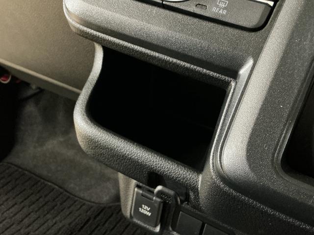 ムーヴG バックカメラ 片側電動スライドドア USBチャージャーバックカメラ 片側電動スライドドア 前後コーナーセンサー オートマチックハイビーム 14インチ純正アルミホイール オートブレーキホールド LEDヘッドライト USBチャージャー スペアキー有り(京都府)の中古車