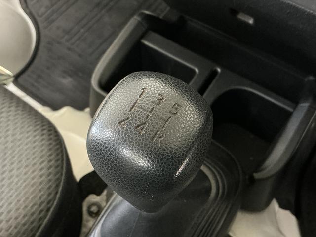 ハイゼットトラックスタンダード　ワンオーナー　５速ＭＴ　ラジオデッキ　ＥＴＣワンオーナー　５速ＭＴ　ラジオデッキ　ＥＴＣ　ドライブレコーダー　３方開　キーレスエントリー　ドアバイザー　マニュアルエアコン　ヘッドライトレべライザー　ラバーマット　スペアタイヤ　１２Ｖ電源ソケット（京都府）の中古車