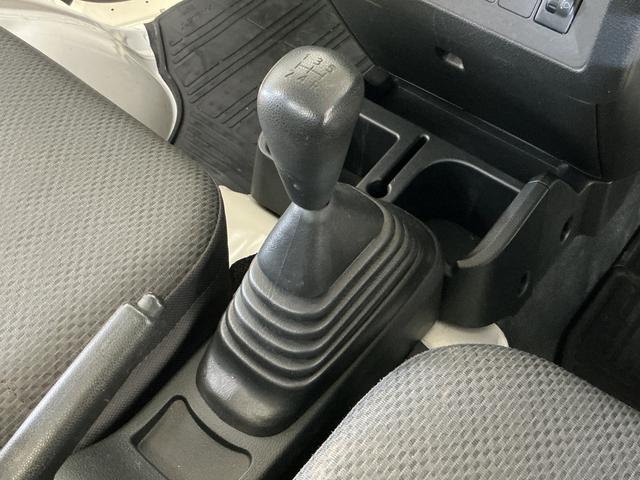 ハイゼットトラックスタンダード　ワンオーナー　５速ＭＴ　ラジオデッキ　ＥＴＣワンオーナー　５速ＭＴ　ラジオデッキ　ＥＴＣ　ドライブレコーダー　３方開　キーレスエントリー　ドアバイザー　マニュアルエアコン　ヘッドライトレべライザー　ラバーマット　スペアタイヤ　１２Ｖ電源ソケット（京都府）の中古車