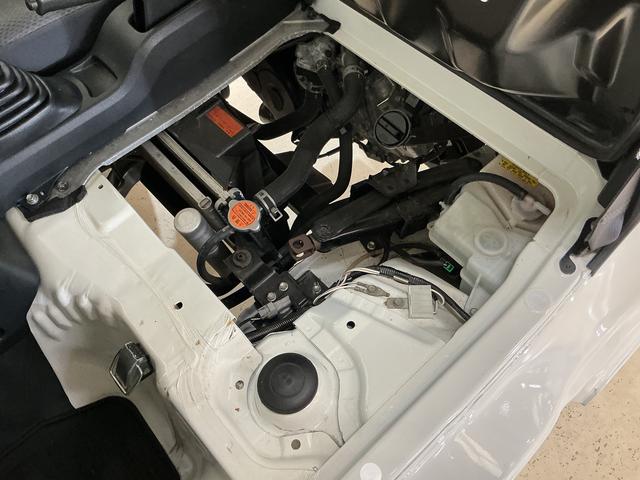 ハイゼットトラックスタンダード　ワンオーナー　５速ＭＴ　ラジオデッキ　ＥＴＣワンオーナー　５速ＭＴ　ラジオデッキ　ＥＴＣ　ドライブレコーダー　３方開　キーレスエントリー　ドアバイザー　マニュアルエアコン　ヘッドライトレべライザー　ラバーマット　スペアタイヤ　１２Ｖ電源ソケット（京都府）の中古車