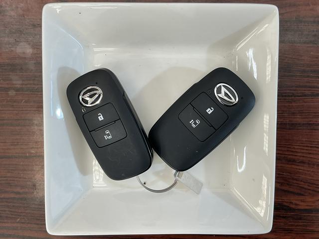 ムーヴＧ　バックカメラ　片側電動スライドドア　前後コーナーセンサーバックカメラ　片側電動スライドドア　前後コーナーセンサー　電子パーキング　オートマチックハイビーム　オートブレーキホールド　ＵＳＢチャージャー　ＬＥＤヘッドライト　１４インチ純正アルミホイール（京都府）の中古車