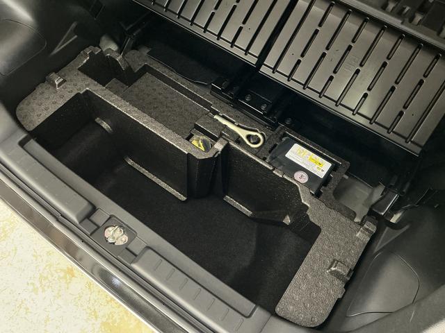 ムーヴＧ　バックカメラ　片側電動スライドドア　前後コーナーセンサーバックカメラ　片側電動スライドドア　前後コーナーセンサー　電子パーキング　オートマチックハイビーム　オートブレーキホールド　ＵＳＢチャージャー　ＬＥＤヘッドライト　１４インチ純正アルミホイール（京都府）の中古車