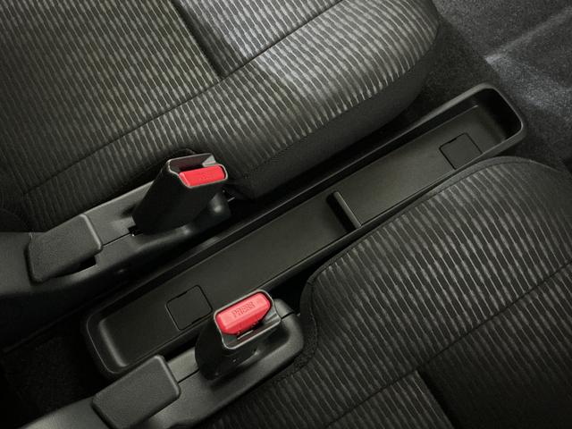 ハイゼットカーゴクルーズターボ コーナーセンサー オートマチックハイビーム前後コーナーセンサー オートマチックハイビーム オートライト アイドリングストップ スマートキー キーレスエントリー スペアキー有り プッシュスタート 横滑り防止装置 盗難防止装置 マニュアルエアコン(京都府)の中古車