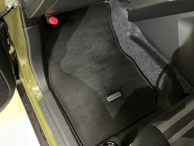 タフトＧ　ダーククロムベンチャー　４ＷＤ　バックカメラ　ＵＳＢ４ＷＤ　バックカメラ　前後コーナーセンサー　前席シートヒーター　スカイフィールトップ　アダプティブクルーズコントロール　オートマチックハイビーム　オートブレーキホールド　１５インチ純正アルミホイール（京都府）の中古車