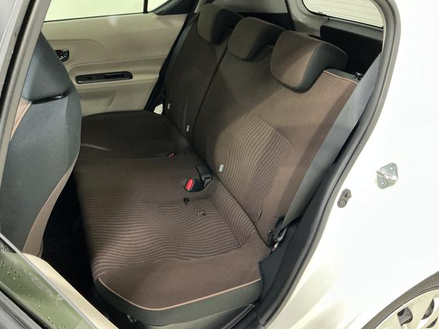 アクアＧ　ナビ　ＥＴＣ　フルセグチューナー　ブルートゥース対応社外ナビ　フルセグチューナー　ブルートゥース対応　ＥＴＣ　プッシュボタンエンジンスタート　電動格納式ドアミラー　オートエアコン　ＬＥＤヘッドライト　オートライト　ホイールキャップ　カーペットマット（京都府）の中古車