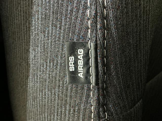 ムーヴG バックカメラ 片側電動スライドドア 電子パーキングバックカメラ 片側電動スライドドア 電子パーキング オートブレーキホールド オートマチックハイビーム USBチャージャー LEDヘッドライト フォグライト スマートキー 14インチ純正アルミホイール(京都府)の中古車