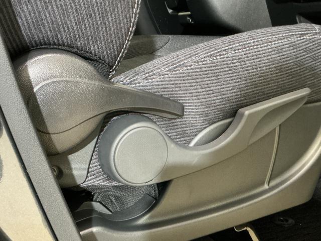 ムーヴG バックカメラ 片側電動スライドドア 電子パーキングバックカメラ 片側電動スライドドア 電子パーキング オートブレーキホールド オートマチックハイビーム USBチャージャー LEDヘッドライト フォグライト スマートキー 14インチ純正アルミホイール(京都府)の中古車